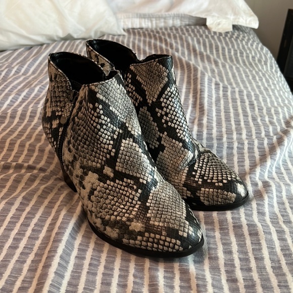 Booties - Picture 1 of 3